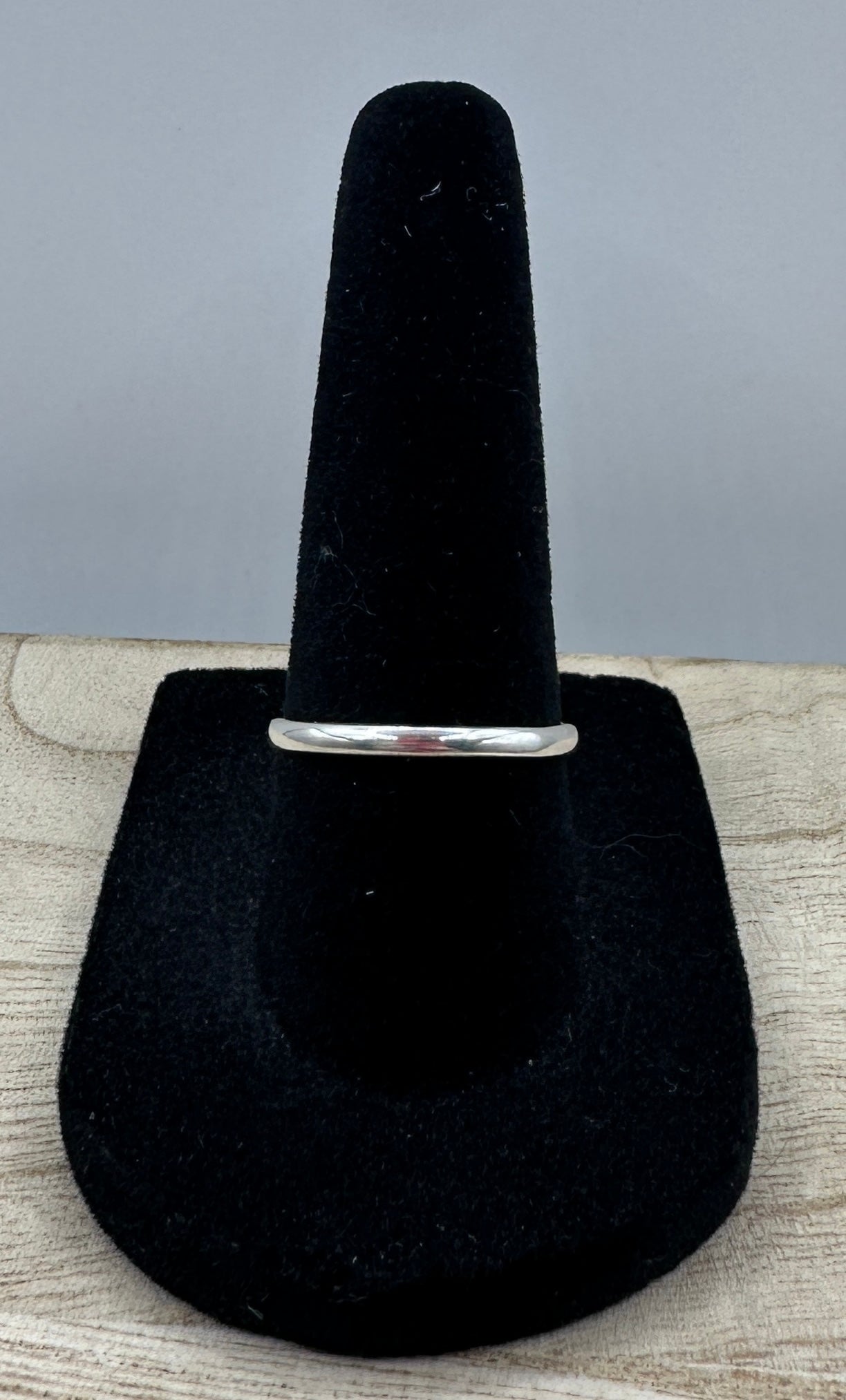 Plain Silver Band Size 7