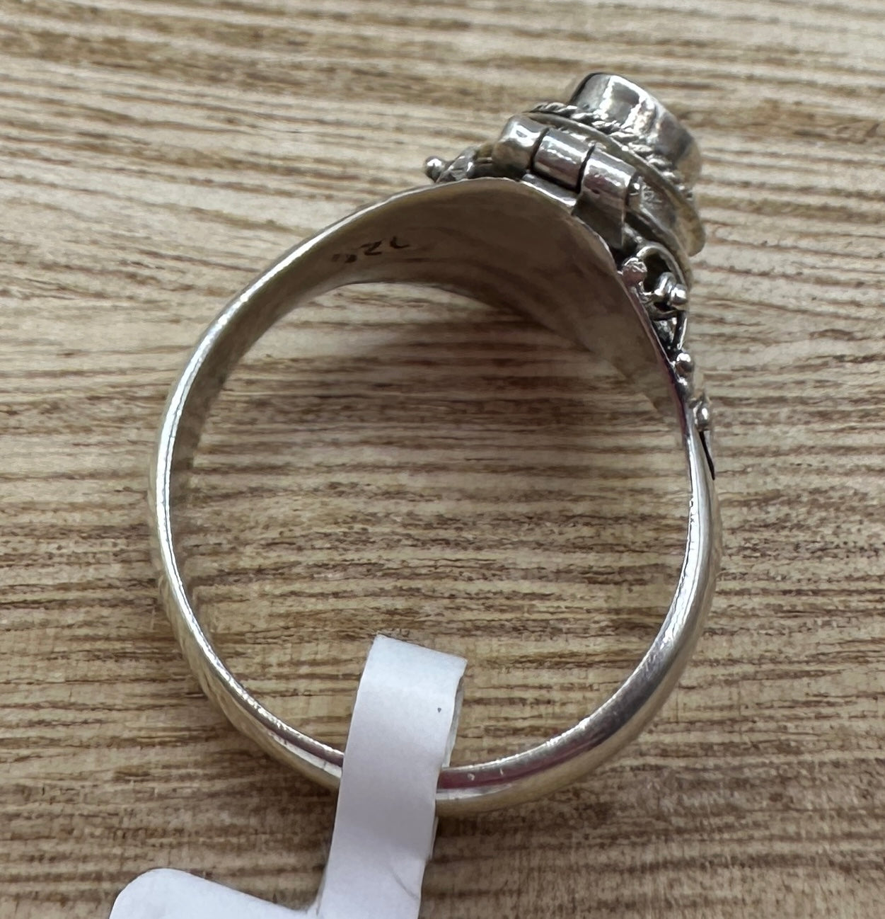 Topaz Poison Ring Size 7