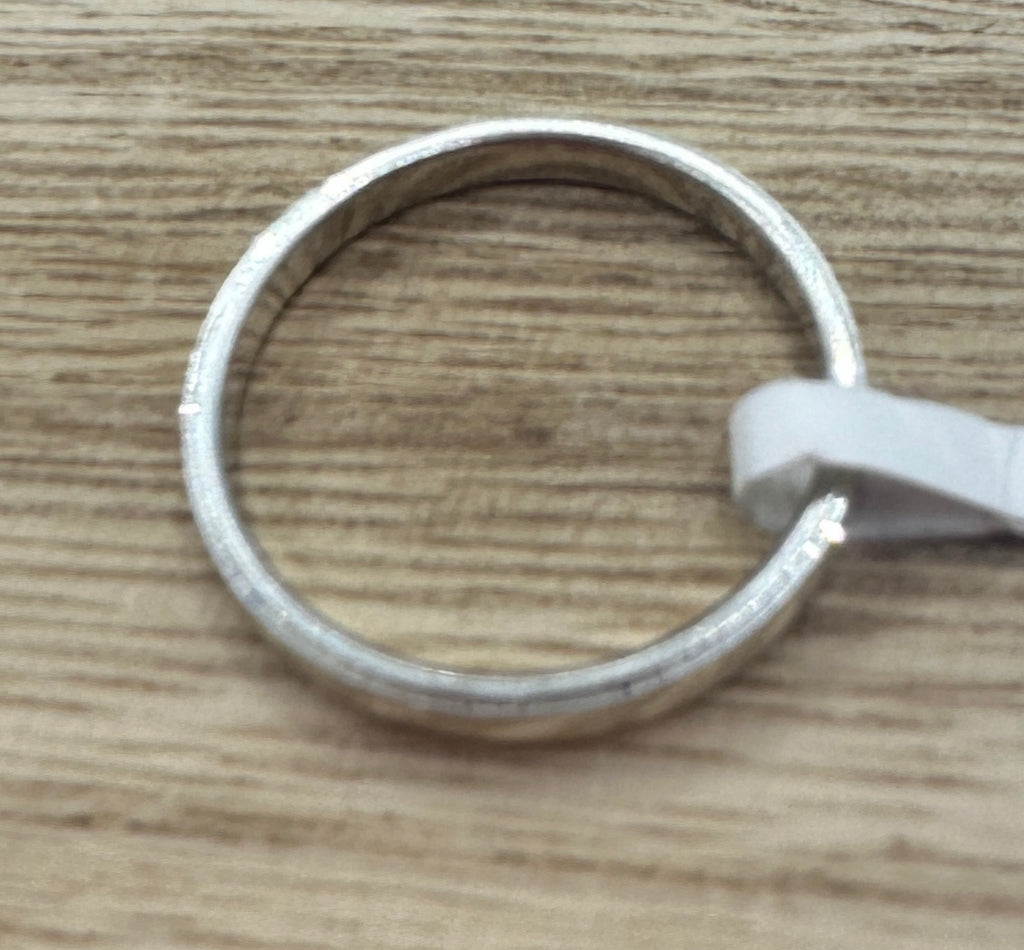 Silver Band Size 8