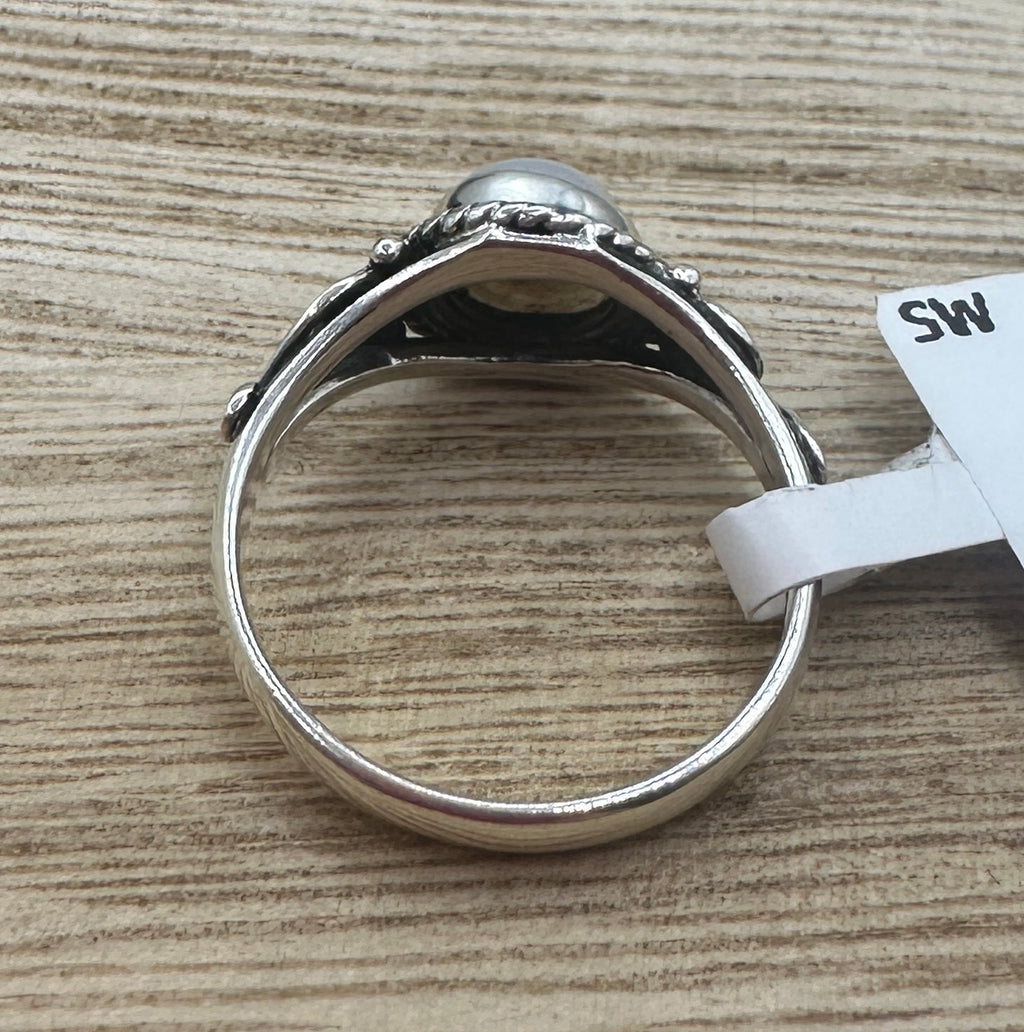 Fresh Water Pearl Ring Size 6