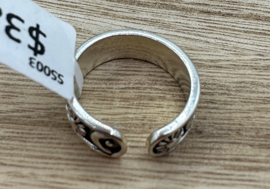 Sun and Moon Adjustable Ring