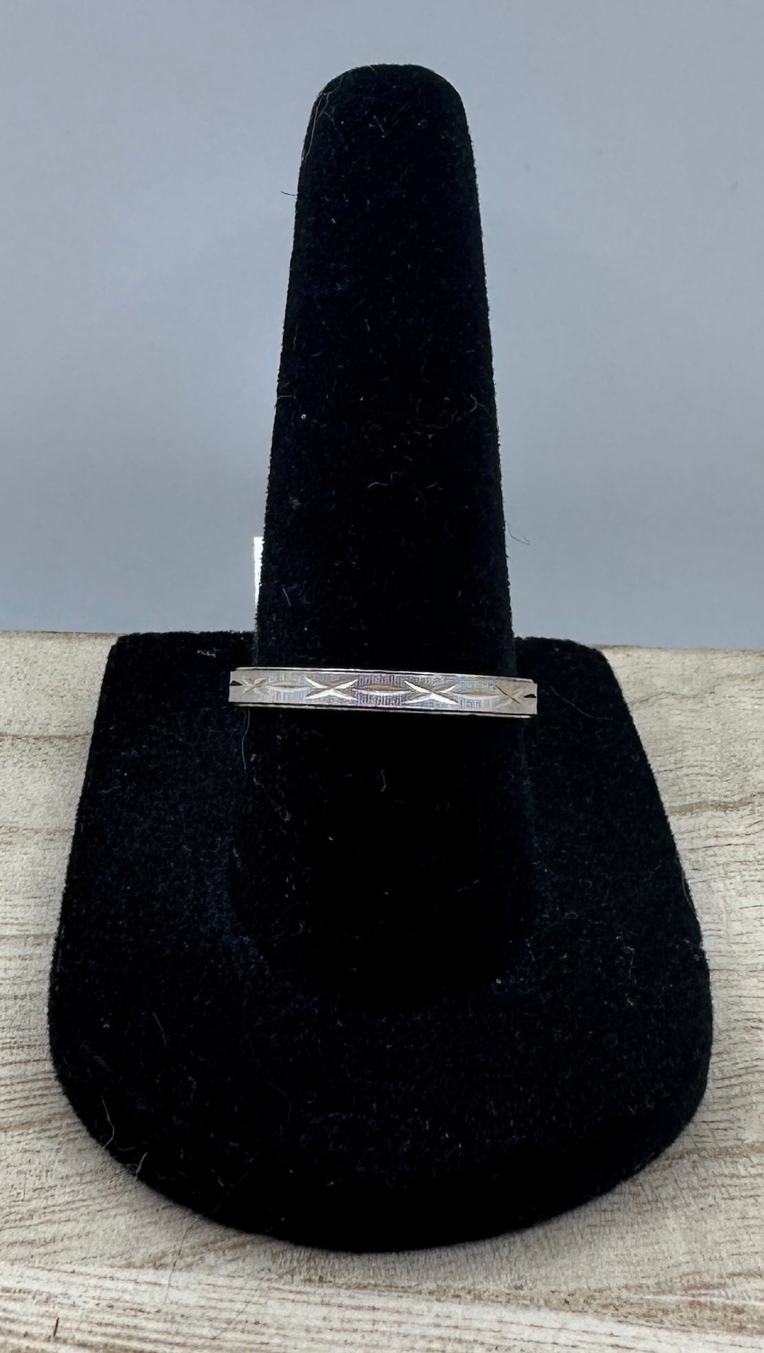 Silver Band Ring Size 8